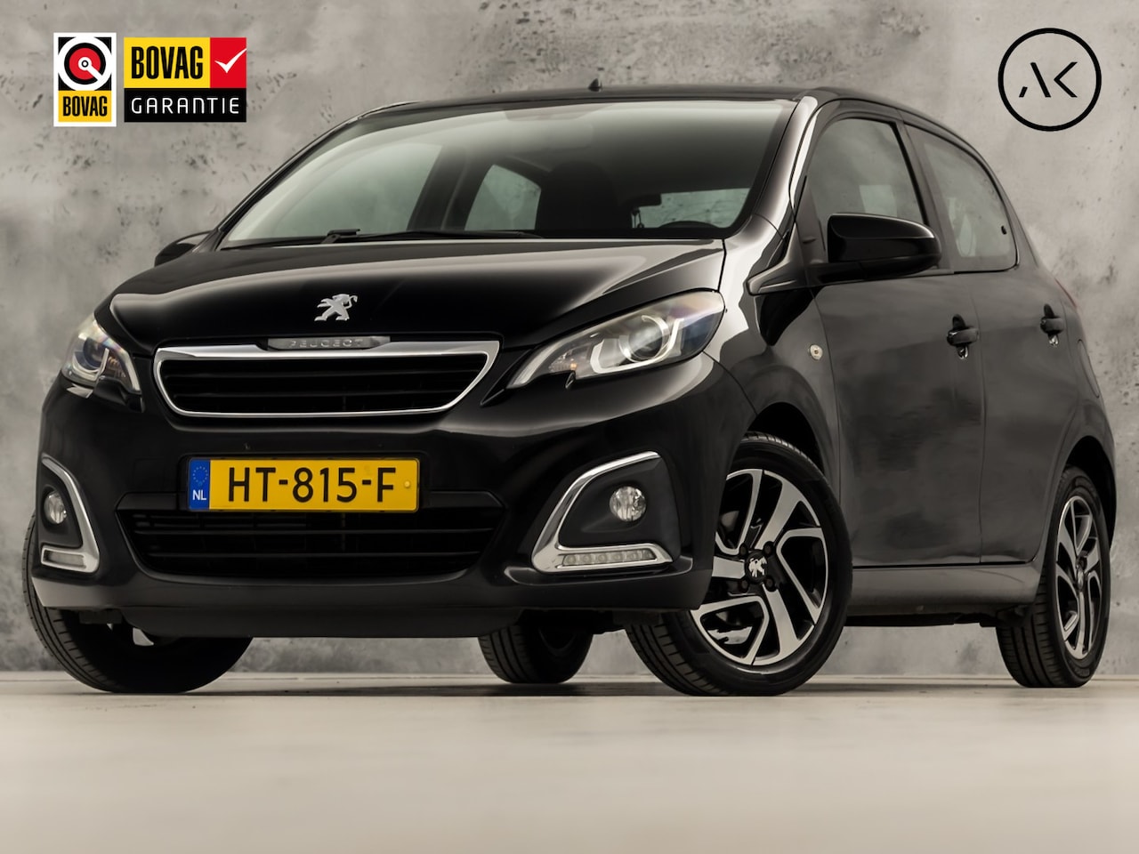 Peugeot 108 - 1.2 VTi Allure (SCHERM, CLIMATE, LM VELGEN, CRUISE, SPORTSTOELEN, BLUETOOTH, NIEUWSTAAT) - AutoWereld.nl