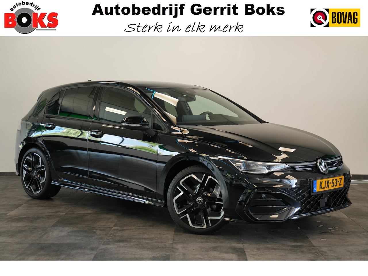 Volkswagen Golf - 1.5 eTSI R-Line Edition Panoramadak IQ-Led - AutoWereld.nl