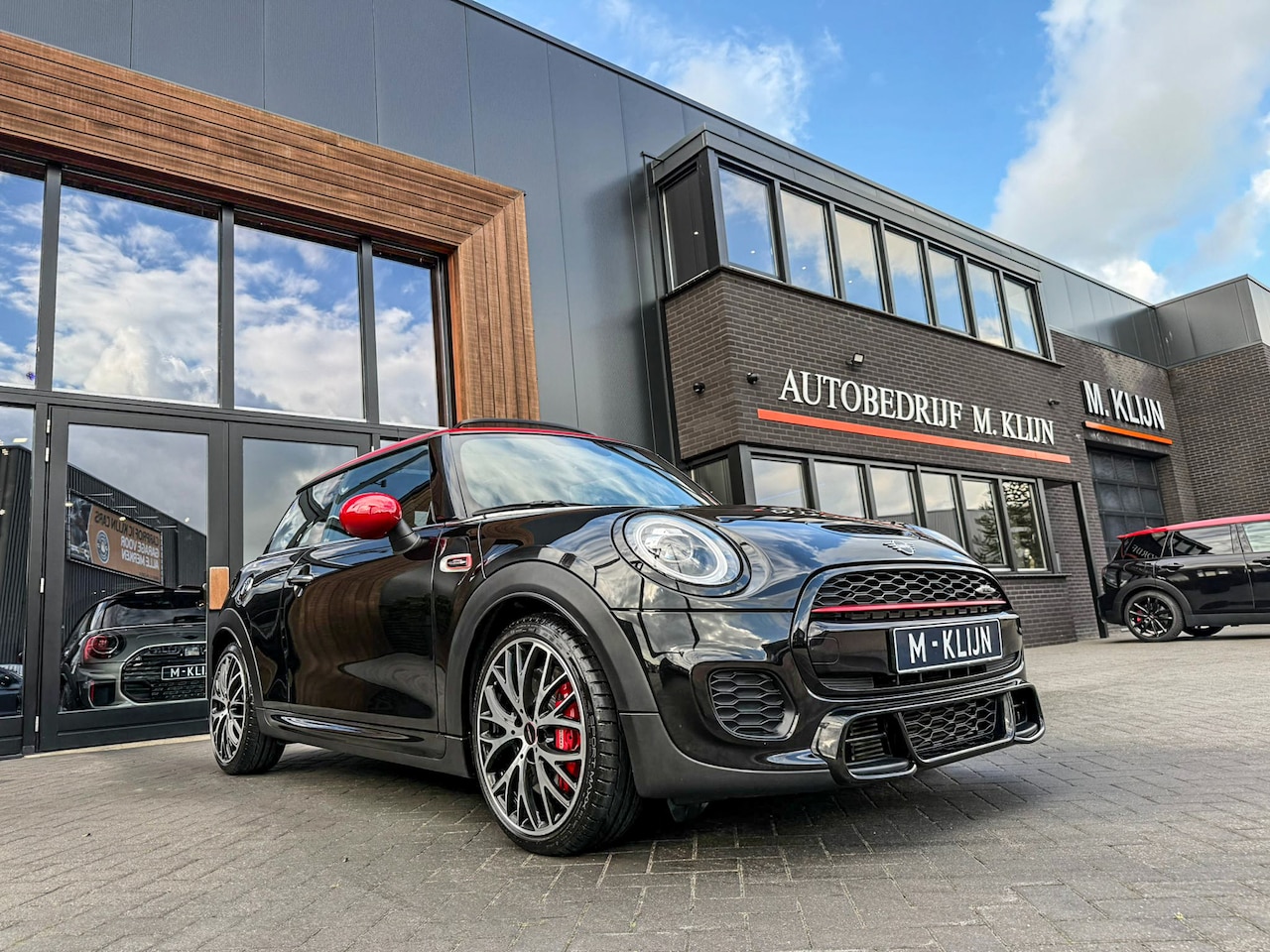 MINI 3-Deurs - 2.0 John Cooper Works Chili F1 aut 231pk/Pano/18"Jcw/Camera/55.000km - AutoWereld.nl