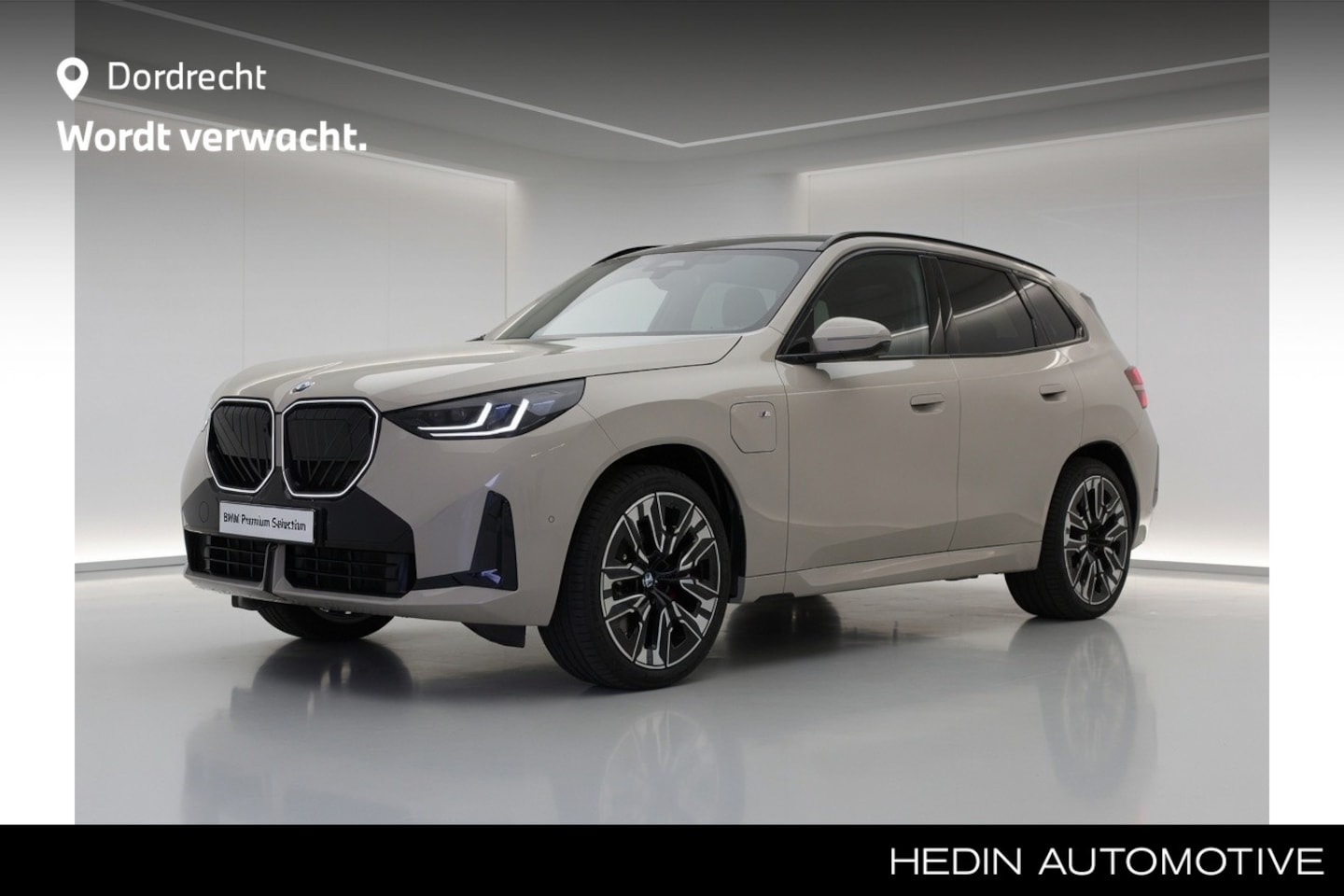 BMW X3 - 30e xDrive M-Sport Pro | 21" | Panorama | Trekhaak | Individual Leder | Pro Pack | Comfort - AutoWereld.nl