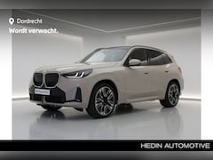 BMW X3 - 30e xDrive M-Sport Pro | 21" | Panorama | Trekhaak | Individual Leder | Pro Pack | Comfort