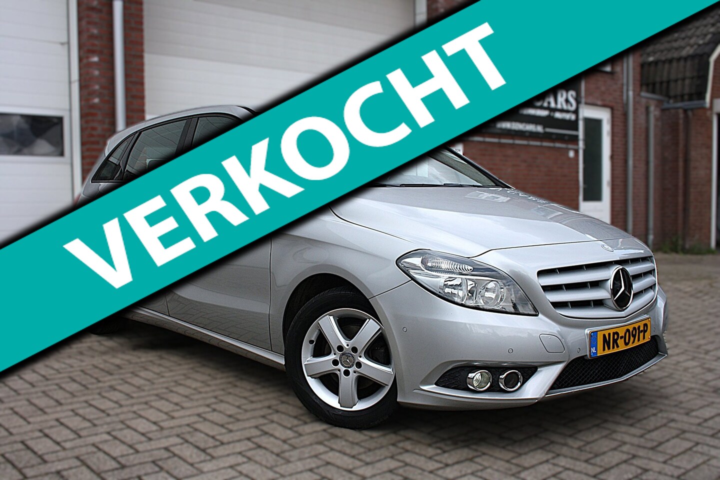 Mercedes-Benz B-klasse - 180|automaat|Trekhaak|PDC|Cruise control|LM Velgen|Dealer onderhouden - AutoWereld.nl