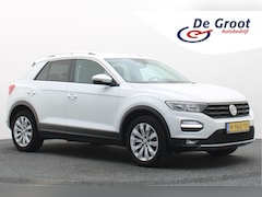 Volkswagen T-Roc - 1.5 TSI Style Camera, ACC, Trekhaak, Apple Carplay, Climate, Lane Assist, PDC