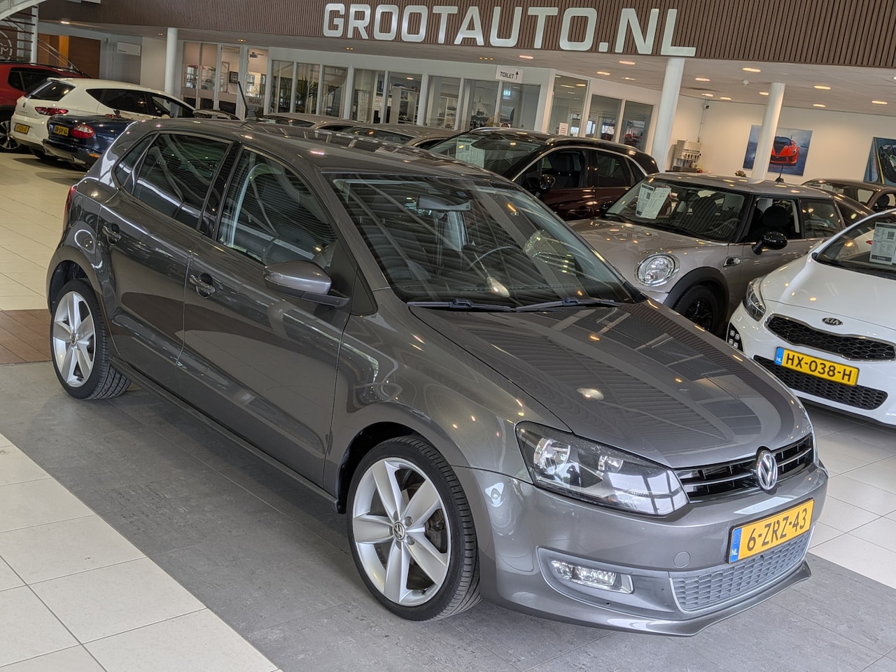 Volkswagen Polo - 1.2 TSI Highline Edition Automaat Airco, Cruise Control, Trekhaak, Stuurbekrachtiging - AutoWereld.nl