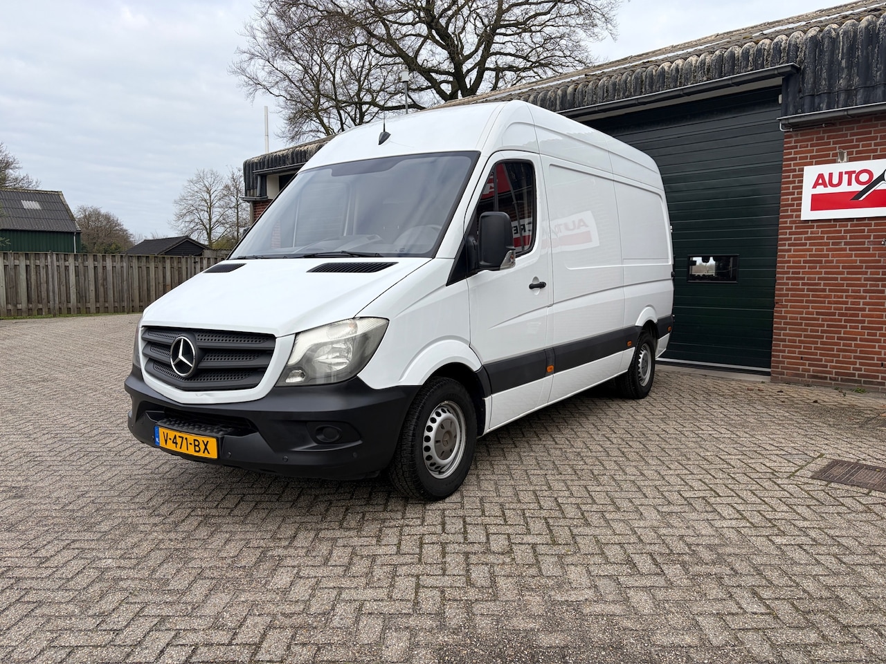 Mercedes-Benz Sprinter - 313CDI L2H2 Airco Cruise PDC Trekhaak - AutoWereld.nl