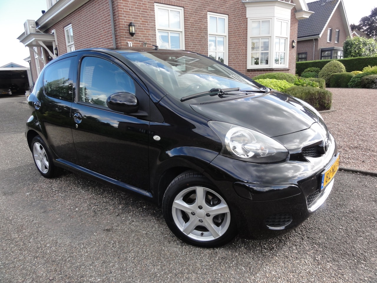 Toyota Aygo - 1.0-12V Comfort AIRCO ! A.P.K.01-08-2027 !! - AutoWereld.nl