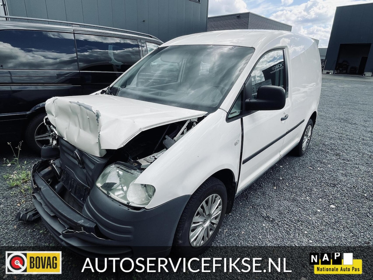 Volkswagen Caddy - Bestel 2.0 SDI VOORSCHADE | MOTOR LOOPT ! - AutoWereld.nl