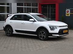 Kia Niro - 1.6 GDi Hybrid DynamicLine | Trekhaak | Apple CarPlay | Camera | Climate