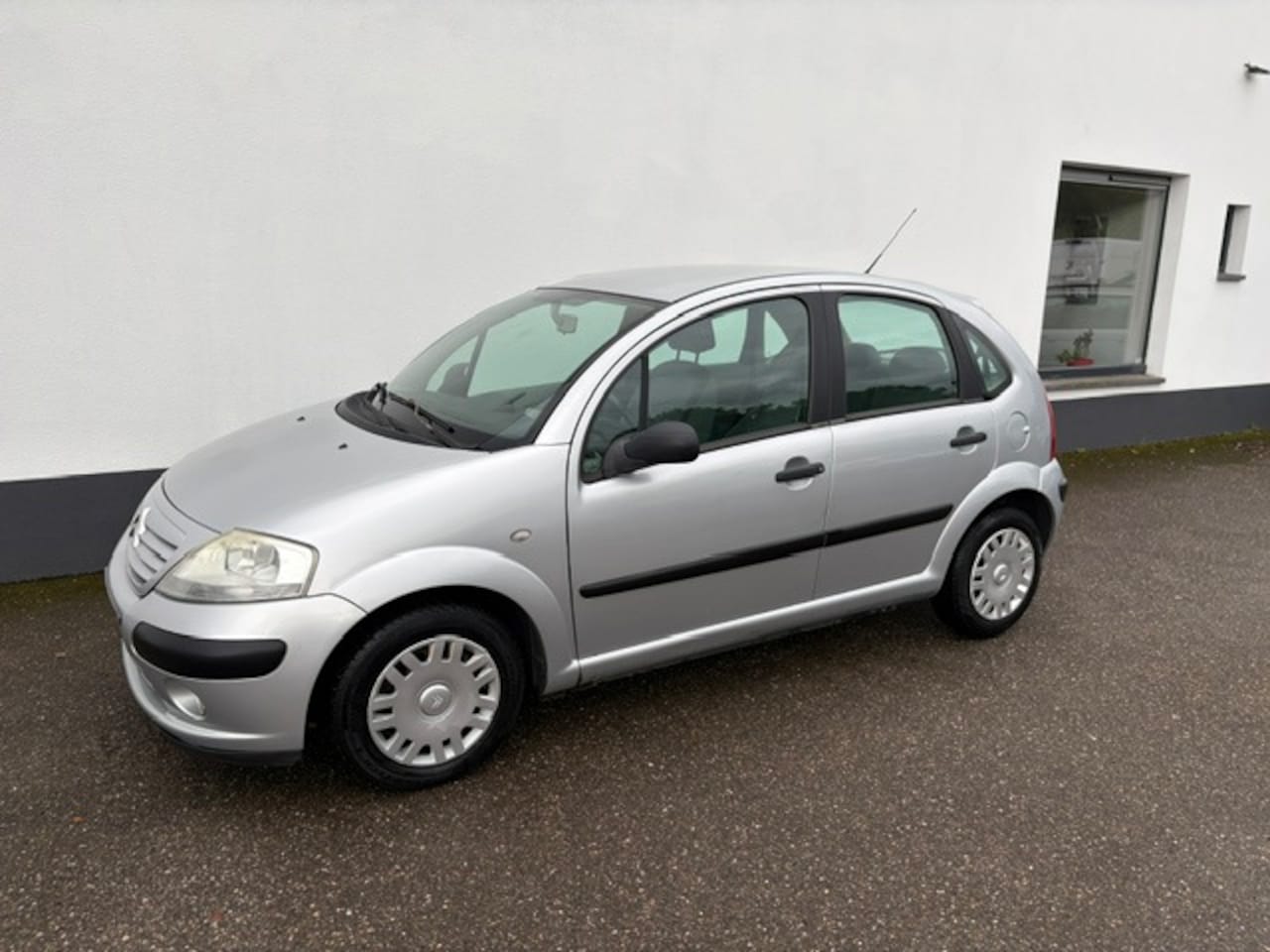 Citroën C3 - 1.4i Ligne Ambiance 1.4i Ligne Ambiance, '02, 5-drs, airco, cruise en apk tot 08-2027 ! - AutoWereld.nl