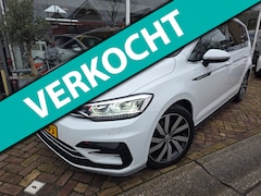 Volkswagen Touran - 1.5 TSI Highline Business R 7p, panorama, automaat, schitterende auto