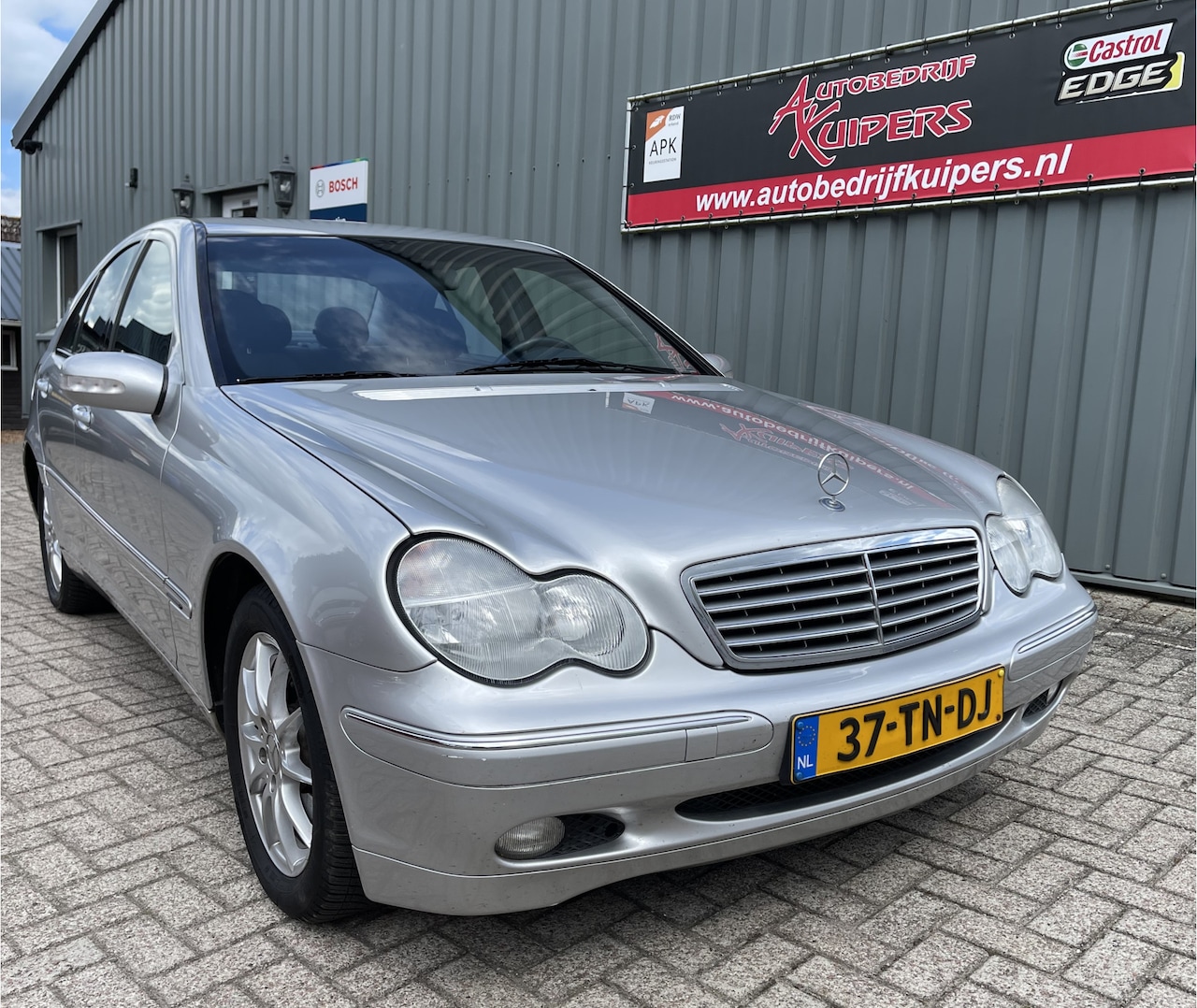 Mercedes-Benz C-klasse - 180 Kompressor Classic Automaat Clima.Cruise.Lm.velgen.Cruisee.Trekhaak - AutoWereld.nl
