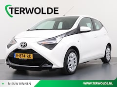 Toyota Aygo - 1.0 VVT-i x-play | Airco | Parkeercamera |
