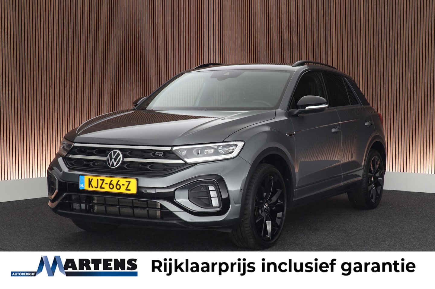 Volkswagen T-Roc - 1.5 TSI 150pk DSG R-Line Business+ Navigatie Camera Stoelverwarming LED Virtual Cockpit - AutoWereld.nl
