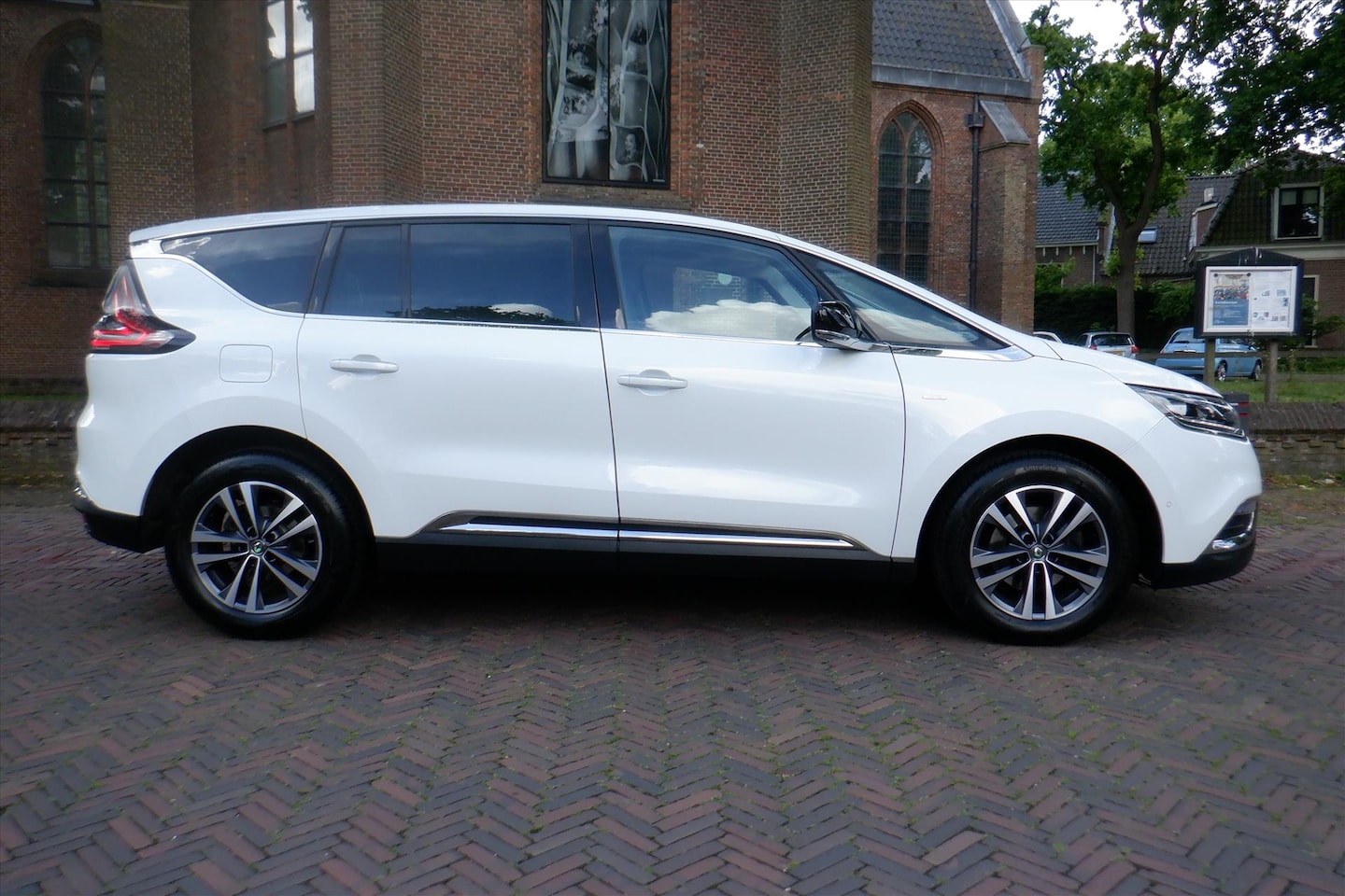 Renault Espace - 1.8 Energy TCe 225pk 7 PERSOONS Intens -BOVAG - AutoWereld.nl