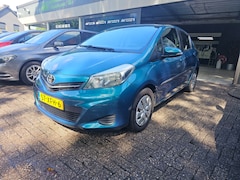 Toyota Yaris - 1.0 VVT-i Aspiration | 2E EIGENAAR | 12MND GARANTIE | CAMERA | AIRCO | ELEC RAMEN | NW APK