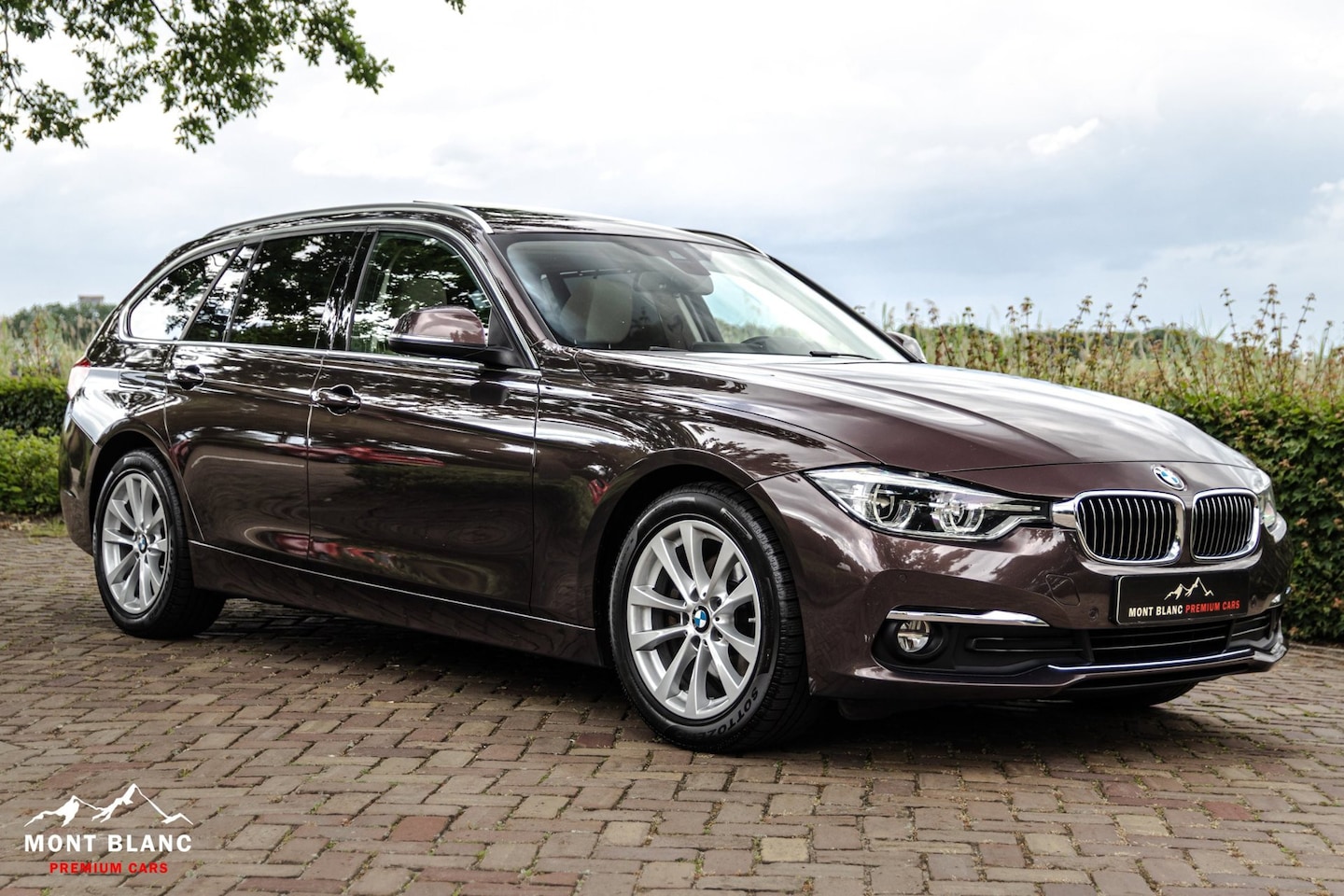 BMW 3-serie Touring - 320d Centennial High Executive|Individual|Pano.|Trekhaak|Leder - AutoWereld.nl