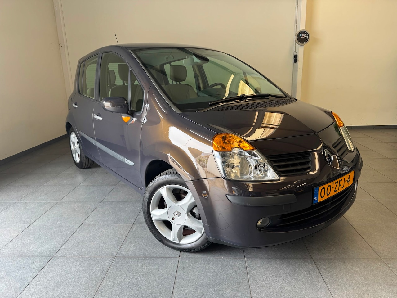 Renault Modus - 1.6-16V Automaat / 98000km / Goed onderhouden / Airco - AutoWereld.nl