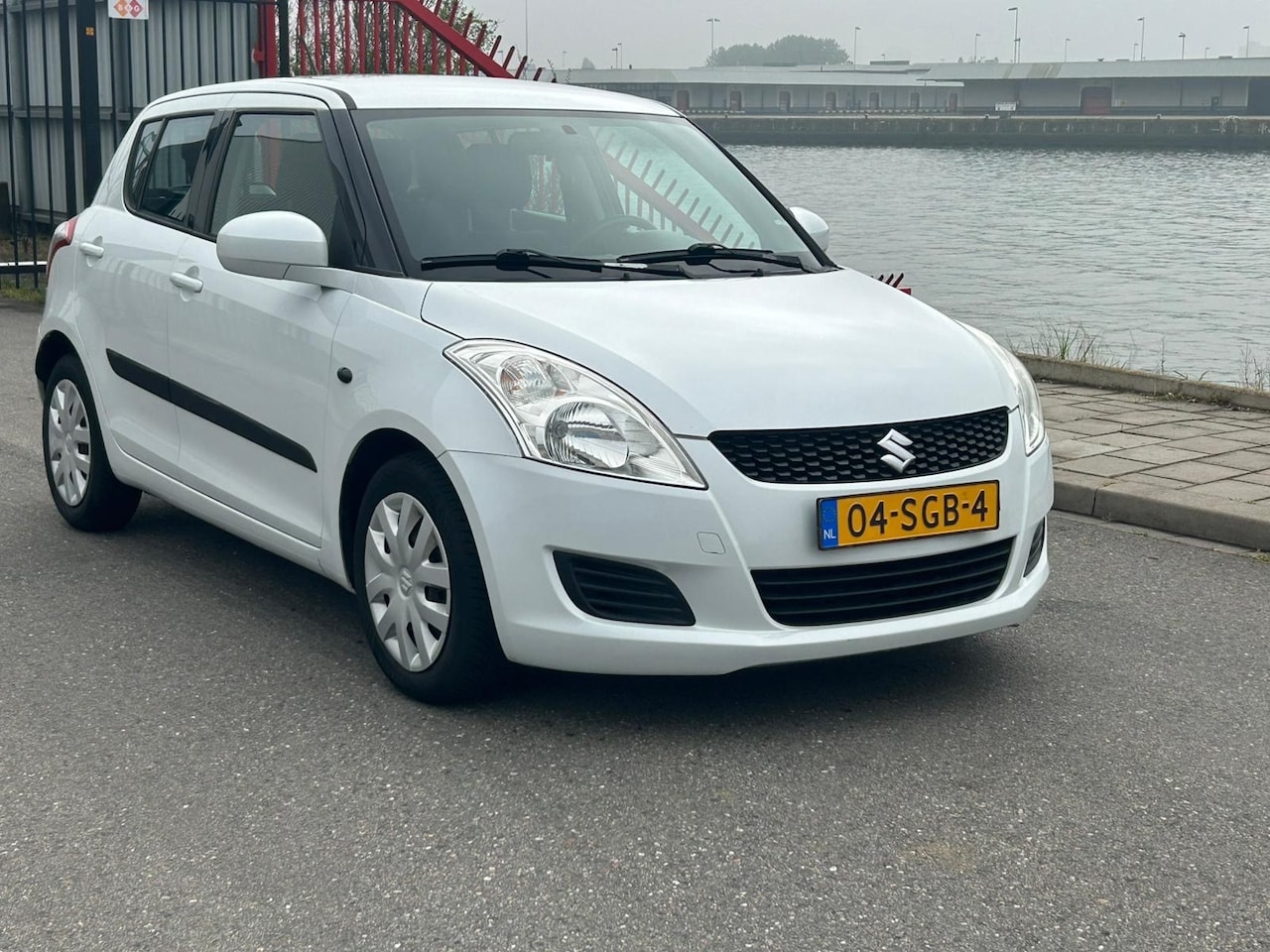 Suzuki Swift - 1.2 Comfort EASSS 1.2 Comfort EASSS - AutoWereld.nl