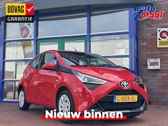 Toyota Aygo - 1.0 VVT-i x-play | Airco | Parkeer camera |