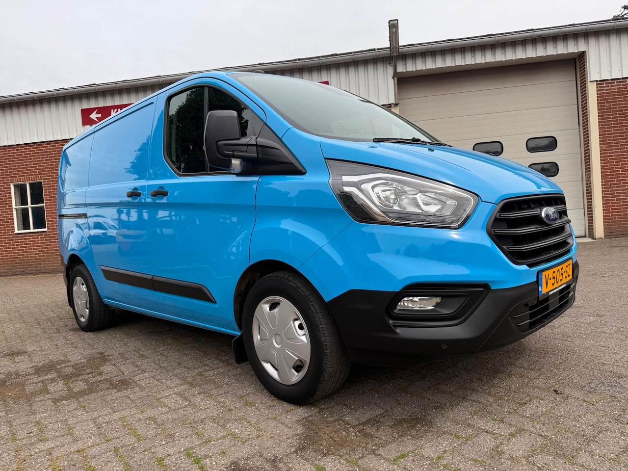 Ford Transit Custom - 340 2.0 TDCI Trend servicewagen 2x schuifdeur 130PK - AutoWereld.nl