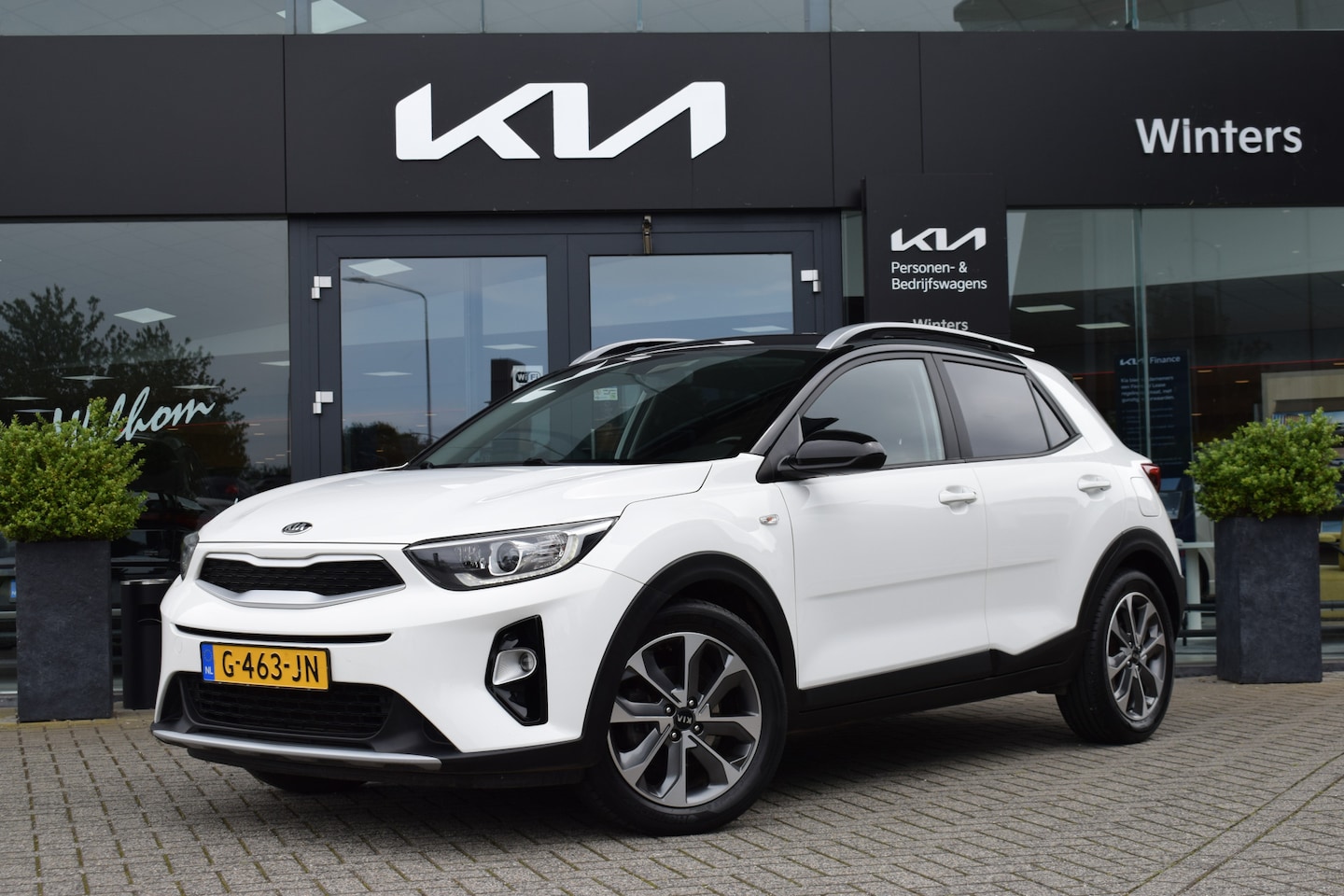 Kia Stonic - 1.0 T-GDi DynamicLine | Cruise Control | Camera + Sensoren | Airco | Bluetooth | Tot 10 Jr - AutoWereld.nl