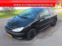 Peugeot 206 - 1.4 X-Design