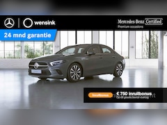 Mercedes-Benz A-klasse - 250 e | Panoramadak | Sfeerverlichting | Stoelverwarming | Multibeam |