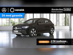 Mercedes-Benz GLA-Klasse - 180 Luxury Line | Achteruitrijcamera | Stoelverwarming | DAB radio |