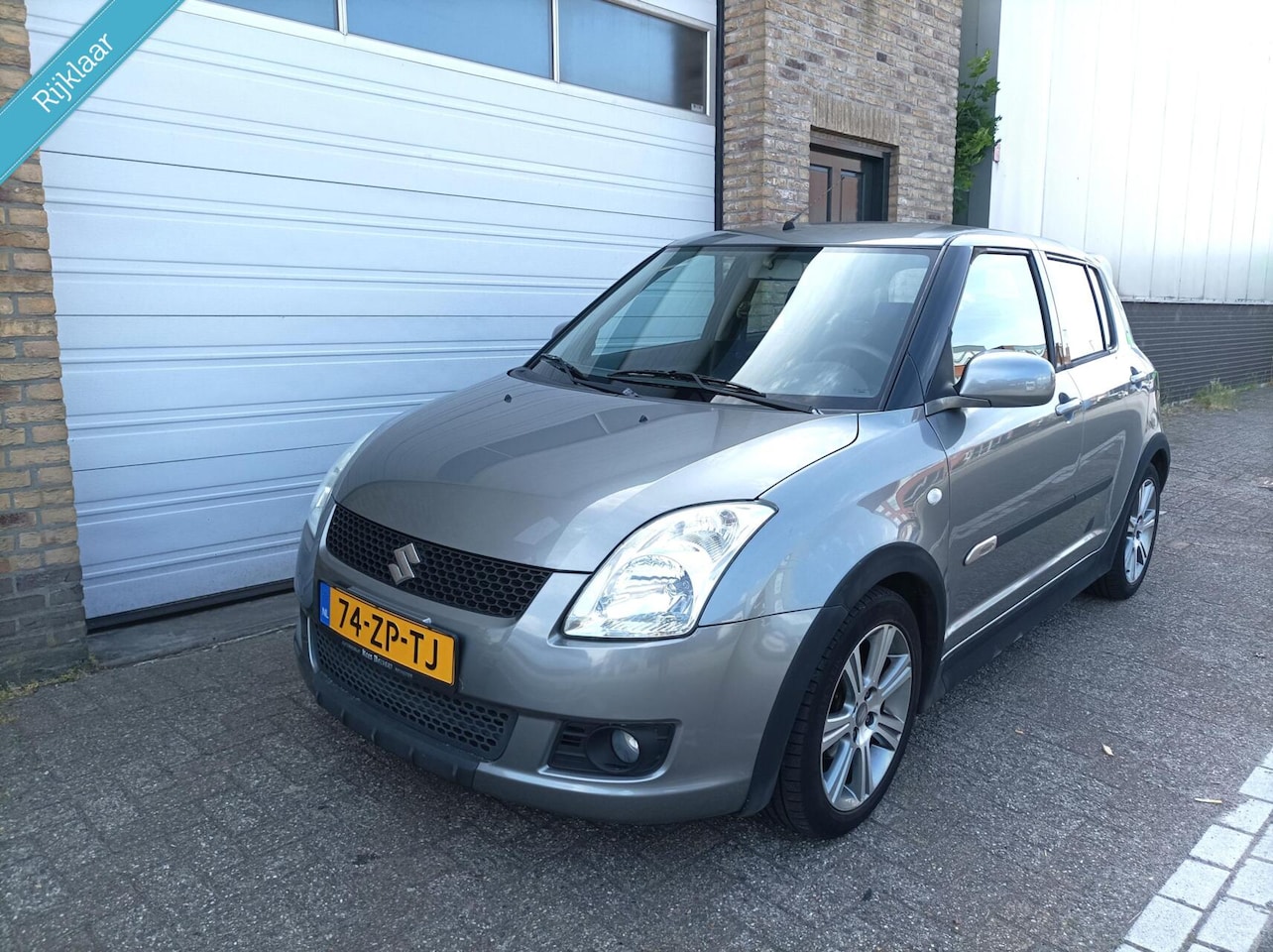 Suzuki Swift - 1.5 Exclusive Automaat 5 Deurs 74.000KM NAP - AutoWereld.nl