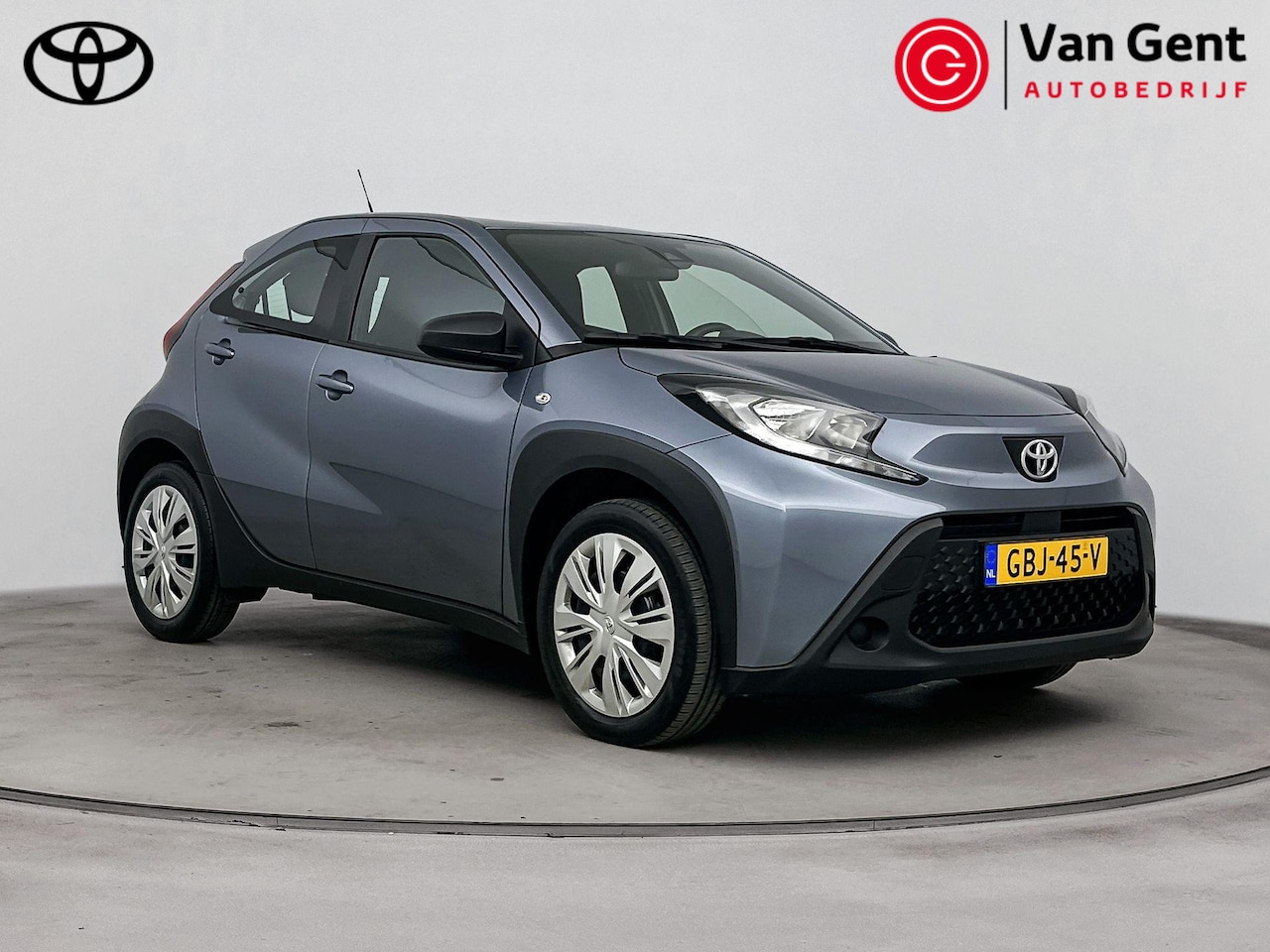 Toyota Aygo X - 1.0 VVT-i MT Play | Apple Carplay / Android Auto | Adaptive Cruise | Airco | Camera | Rijs - AutoWereld.nl