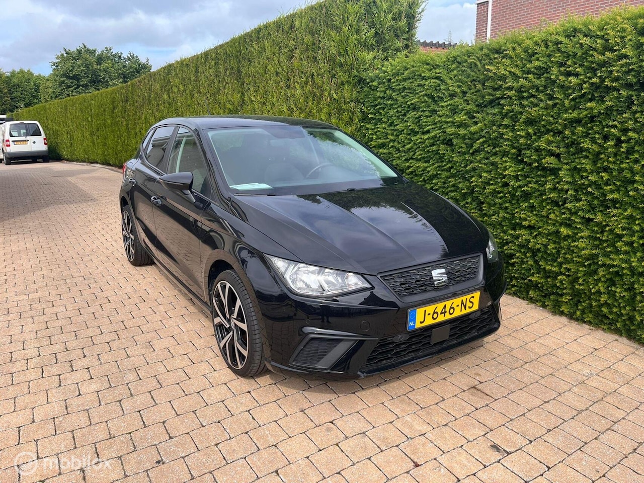 SEAT Ibiza - 1.0 TSI Style Business Intense slechts 73.000 km - AutoWereld.nl