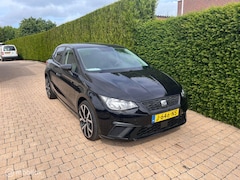SEAT Ibiza - 1.0 TSI Style Business Intense slechts 73.000 km