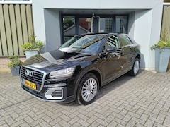 Audi Q2 - 1.0 TFSI Design Pro Line | NAP | afneembare Trekhaak | Automaat | LM Velgen |