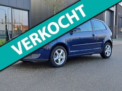 Volkswagen Polo - 1.4-16V Optive Export