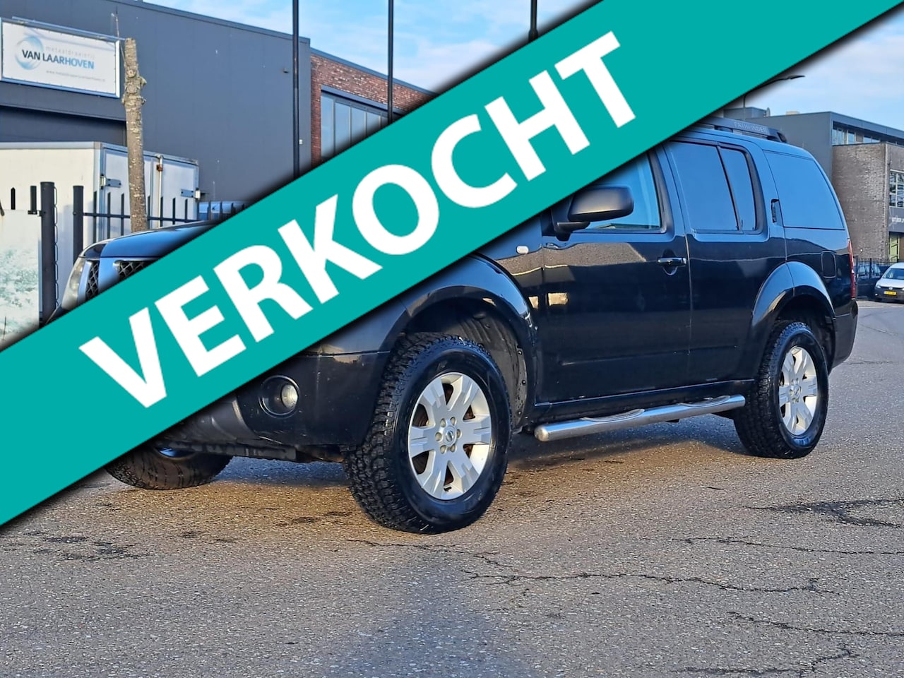 Nissan Pathfinder - 2.5 SE Comfort Export - AutoWereld.nl