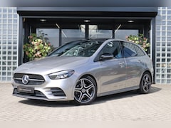 Mercedes-Benz B-klasse - 200 Business Solution AMG Panoramadak, Camera, Apple Carplay, Cruisecontrol, Nightpakket