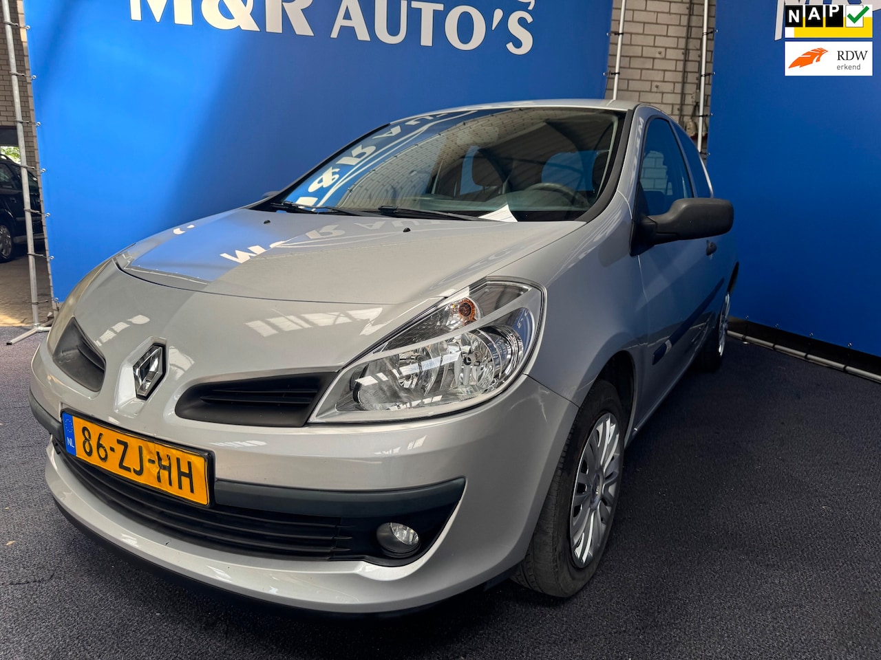 Renault Clio - 1.2-16V Special Line 1.2-16V Special Line - AutoWereld.nl