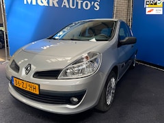 Renault Clio - 1.2-16V Special Line