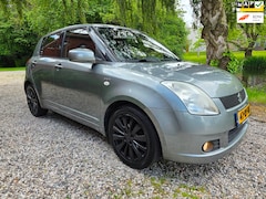 Suzuki Swift - 1.5 Exclusive AIRCO 5-deurs