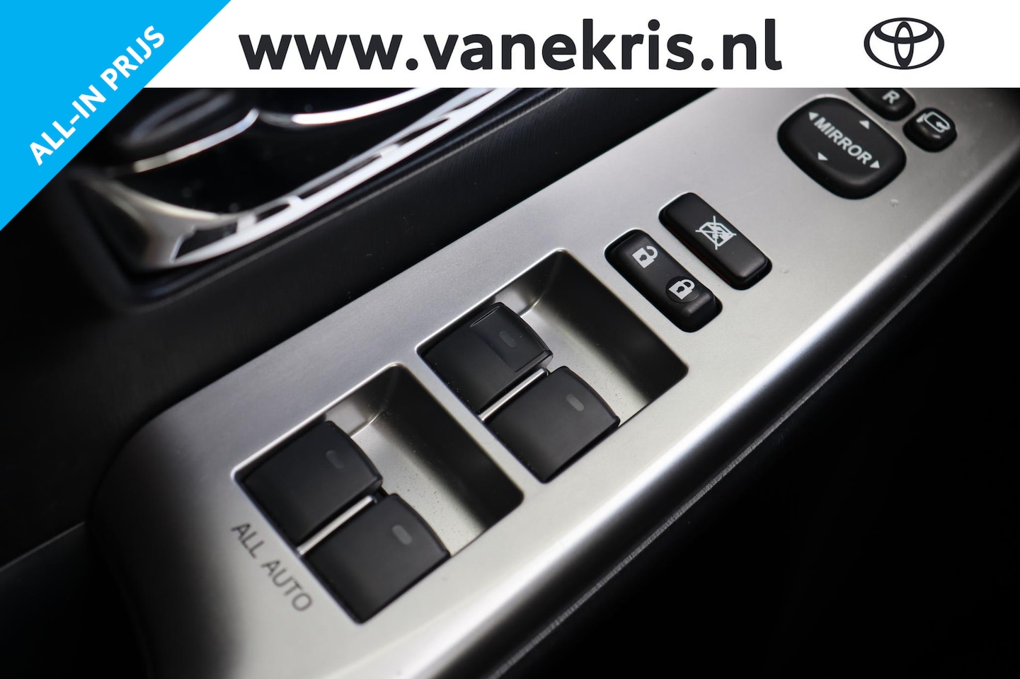 Toyota Prius - 1.8 Active Limited, Parkeersensoren, 1st Eigenaar - AutoWereld.nl