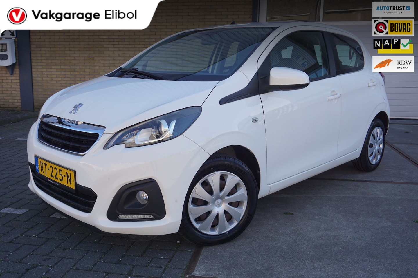 Peugeot 108 - 1.0 e-VTi Active 1.0 e-VTi Active - AutoWereld.nl