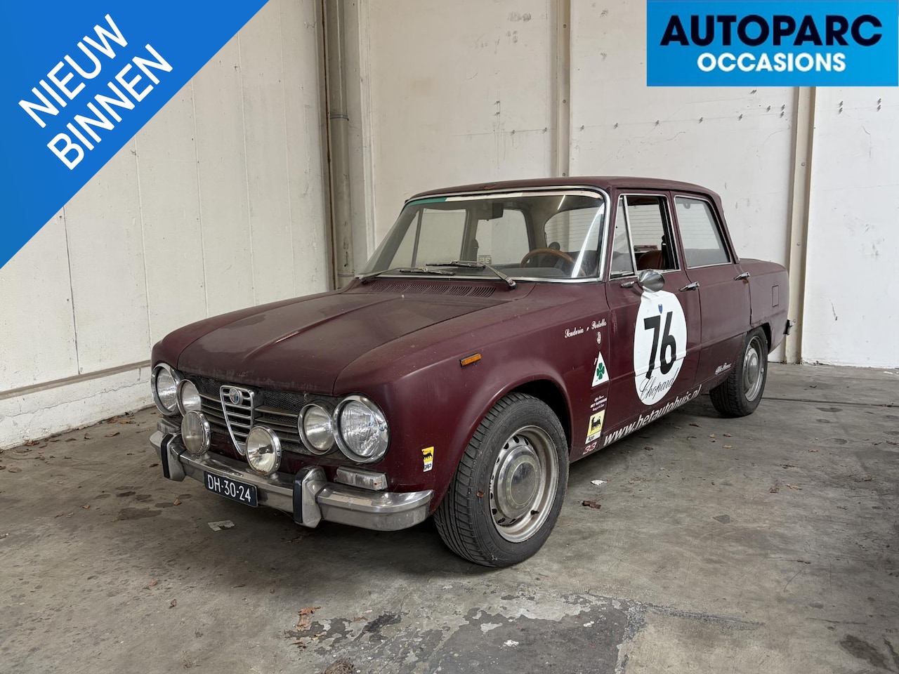 Alfa Romeo Giulia - 1.3 L KLASSIEKER, OLDTIMER MET WERKZAAMHEDEN, VOOR DE LIEFHEBBER OM ER WEER EEN PRONKSTUK - AutoWereld.nl