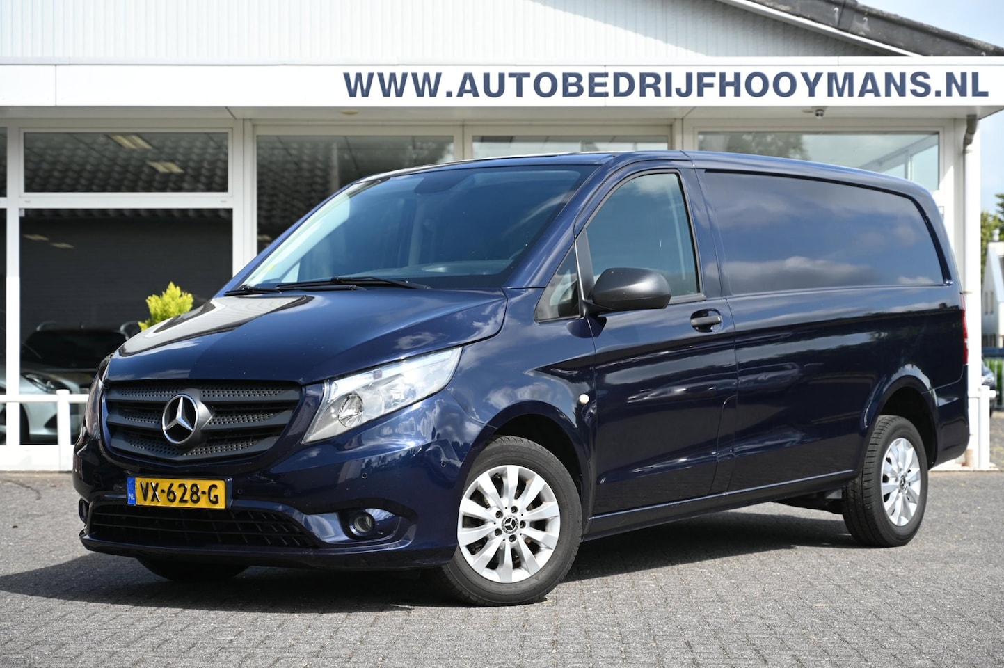 Mercedes-Benz Vito - 109 CDI Lang Airco Camera Cruisecontrol 3 Persoons - AutoWereld.nl
