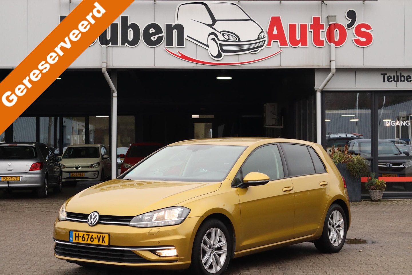 Volkswagen Golf - 1.4 TSI Highline Business R Camera, Climate control, Stoelverwarming - AutoWereld.nl