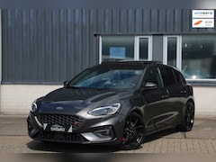 Ford Focus - 2.3 ST-3 Performance BTW Pano Recaro Leder Launch Control WinterPakket