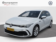 Volkswagen Golf - 1.5 TSI R-Line | ACC | 150Pk | Stoelverwarming |