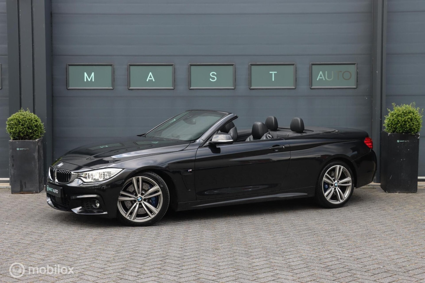 BMW 4-serie Cabrio - 435i M Sport|Nekverwarming|HUD|Camera|HK audio| - AutoWereld.nl
