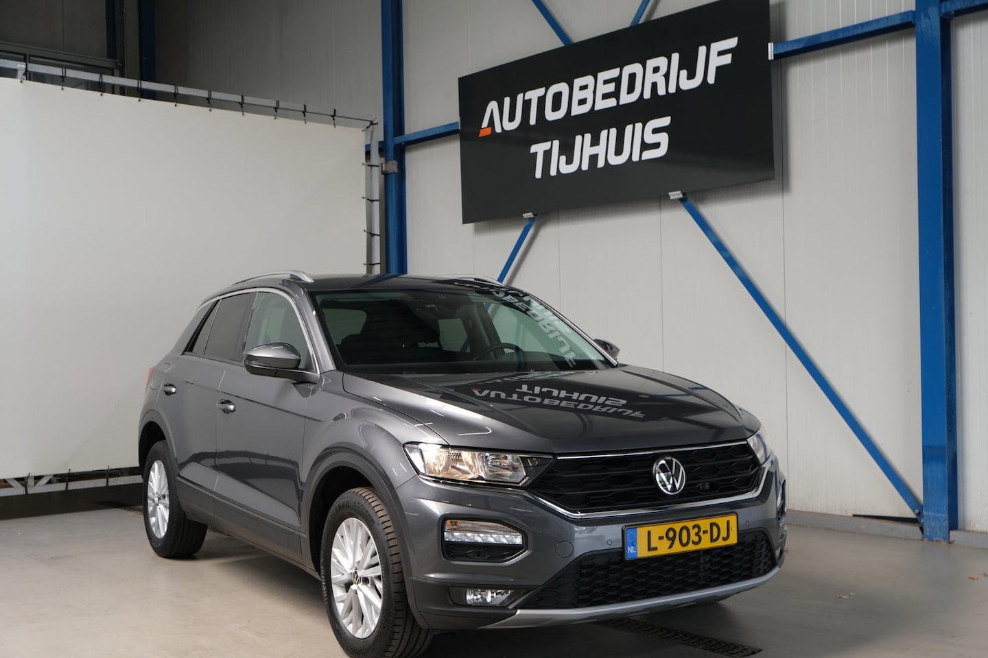 Volkswagen T-Roc - 1.0 TSI Style - N.A.P. Airco, Cruise, Navi, PDC, Carplay. - AutoWereld.nl