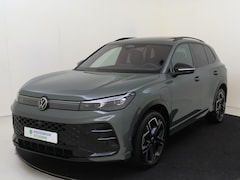 Volkswagen Tiguan - 1.5 eHybrid R-Line Edition | SoH 100% | Panoramadak | Harman/kardon | Lederen bekleding ‘V