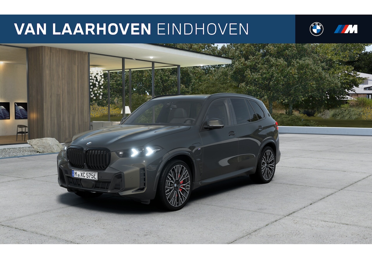 BMW X5 - xDrive50e M Sport Automaat / Panoramadak / Trekhaak / Parking Assistant Professional / Com - AutoWereld.nl